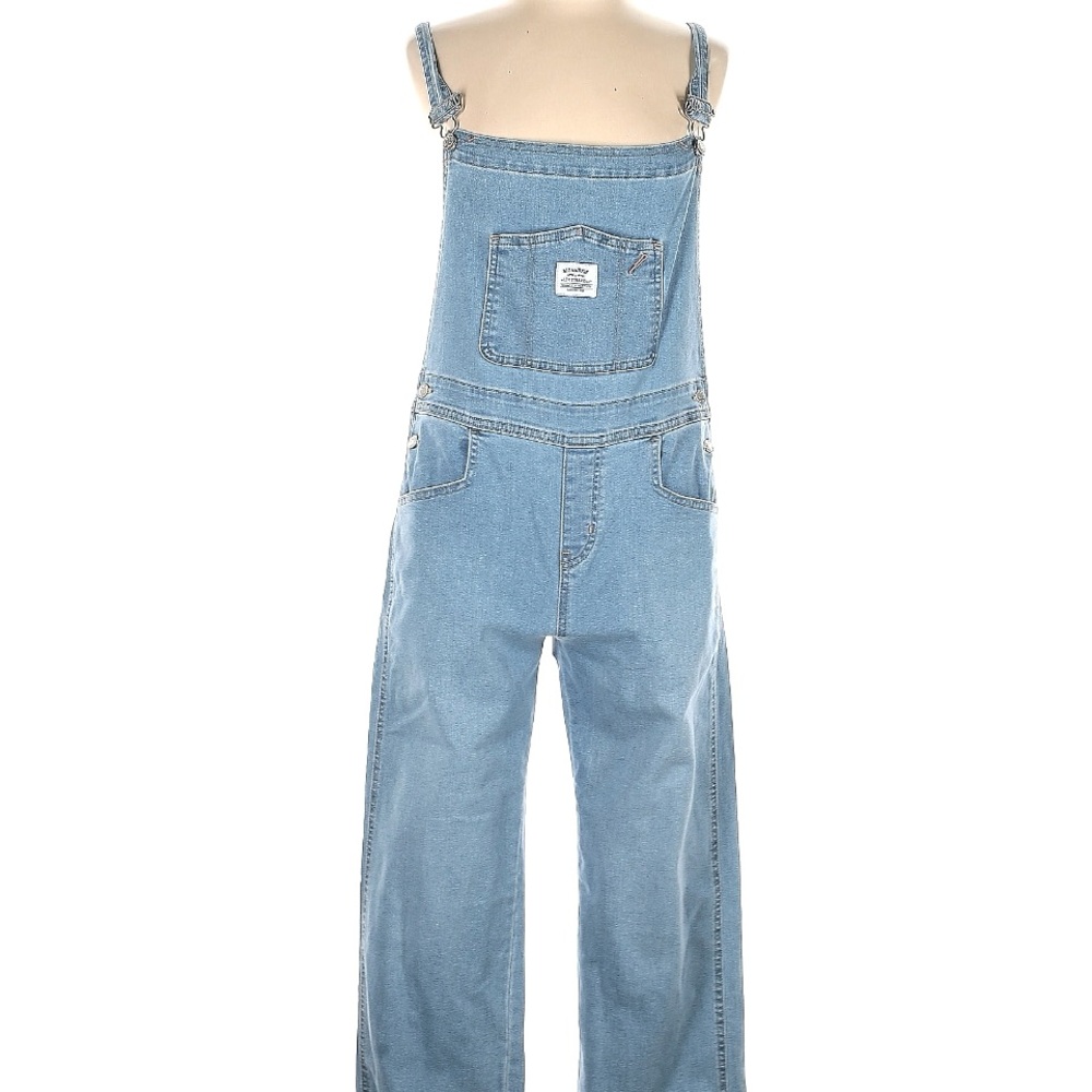 Levi’s overalls